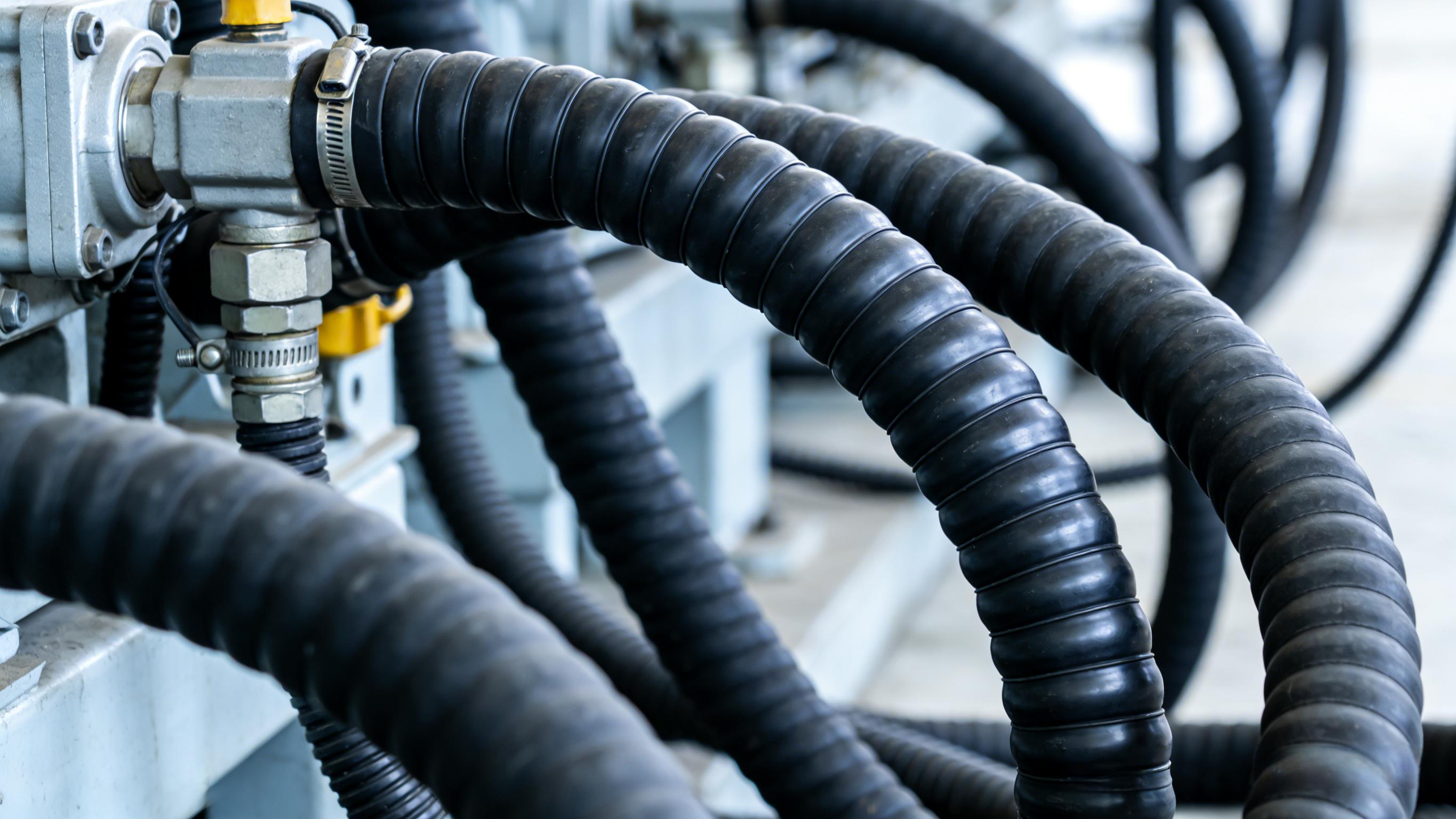 Hydraulic Hose Selection Pitfall Avoidance Guide: Which Hose for Low, Medium, and High Pressure Syst